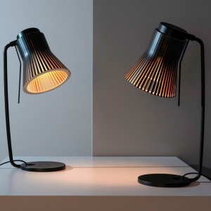 Lampara de mesa elegante Secto Petite 4620