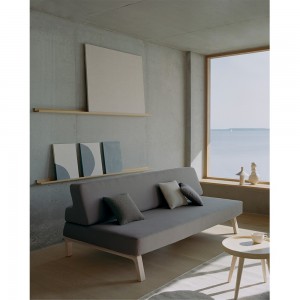 Sofá cama Lazy de Softline de una plaza de diseño nórdico para dormitorio o salón.