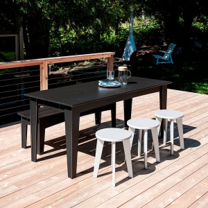 Taburete Norm de Loll Designs. Productos hechos con material reciclado.