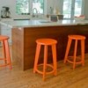 Taburete Norm de Loll Designs. Productos hechos con material reciclado.
