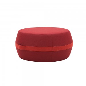 Pouf multifuncional Lisbon para salón de Softline. Poufs de diseño nórdico.