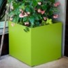 Macetero cuadrado de Loll Designs. Productos hechos con material reciclado.