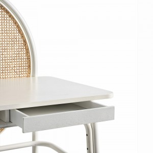 Escritorio Allegory de GTV Thonet Vienna. Escritorios de diseño para hogar.