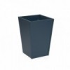 Macetero Tetra de Loll Designs. Productos hechos con material reciclado.