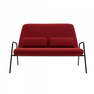 Sofá Nola de Softline. Sofás modernos para comedor. Muebles de diseño.