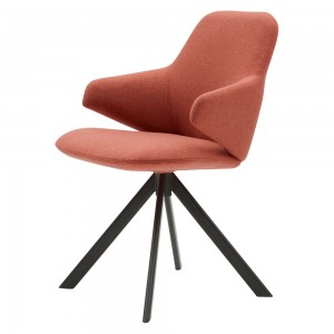 Butaca cómoda y espaciosa Nuuk para salón de Softline. Butacas de diseño nórdico.