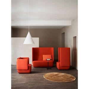 Butaca combinable Opera para salón de Softline. Sillones y butacas de diseño.