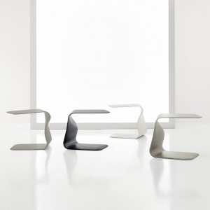 Mesa centro Duffy de Bonaldo. Mobiliario de diseño italiano para salón.