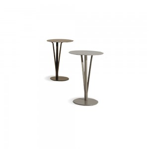 Mesa Centro Kadou coffee de Bonaldo.  Diseños modernos para interior.