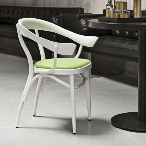 Butaca Bistrotstuhl de GTV Thonet Vienna. Butacas para salón y comedor.