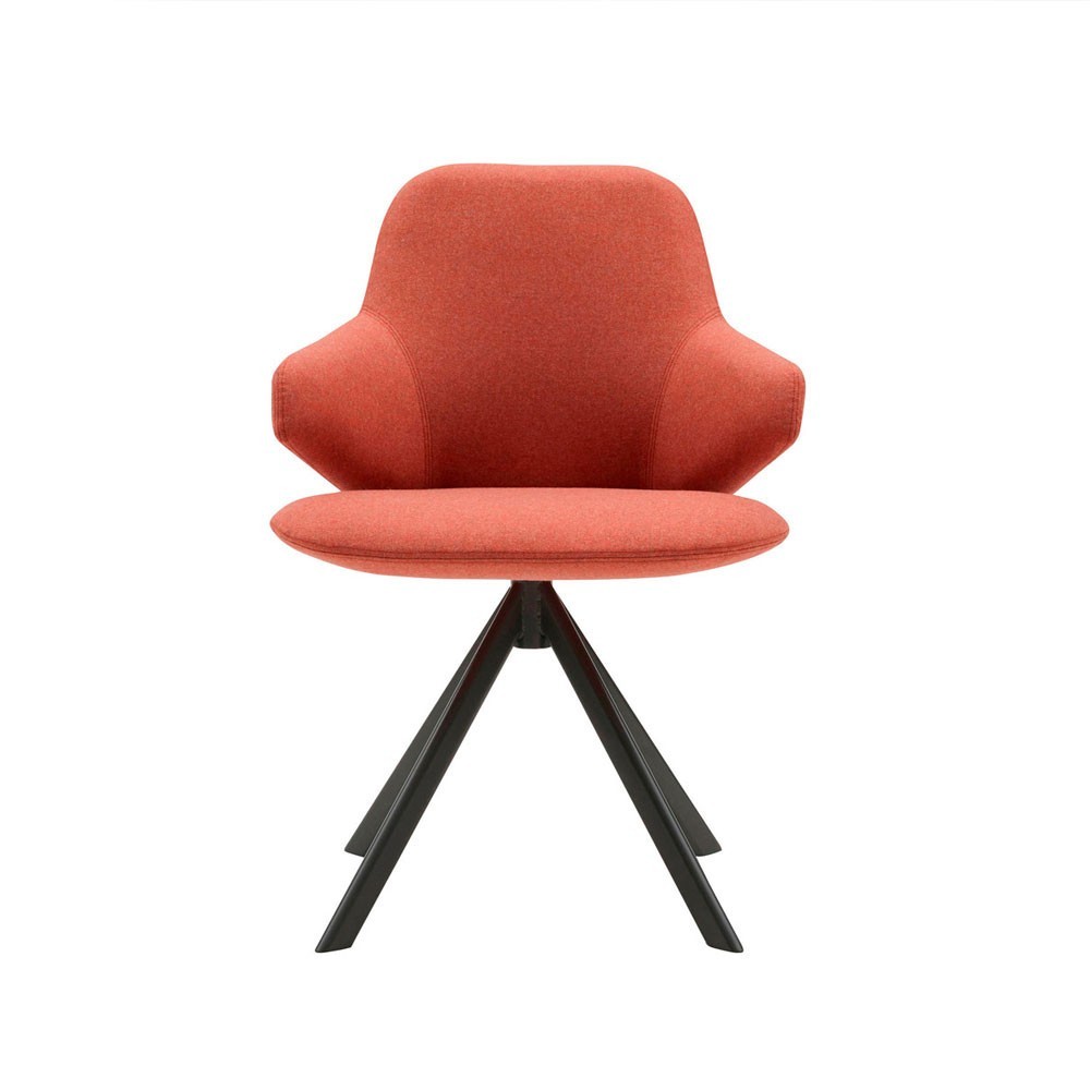 Butaca cómoda y espaciosa Nuuk para salón de Softline. Butacas de diseño nórdico.