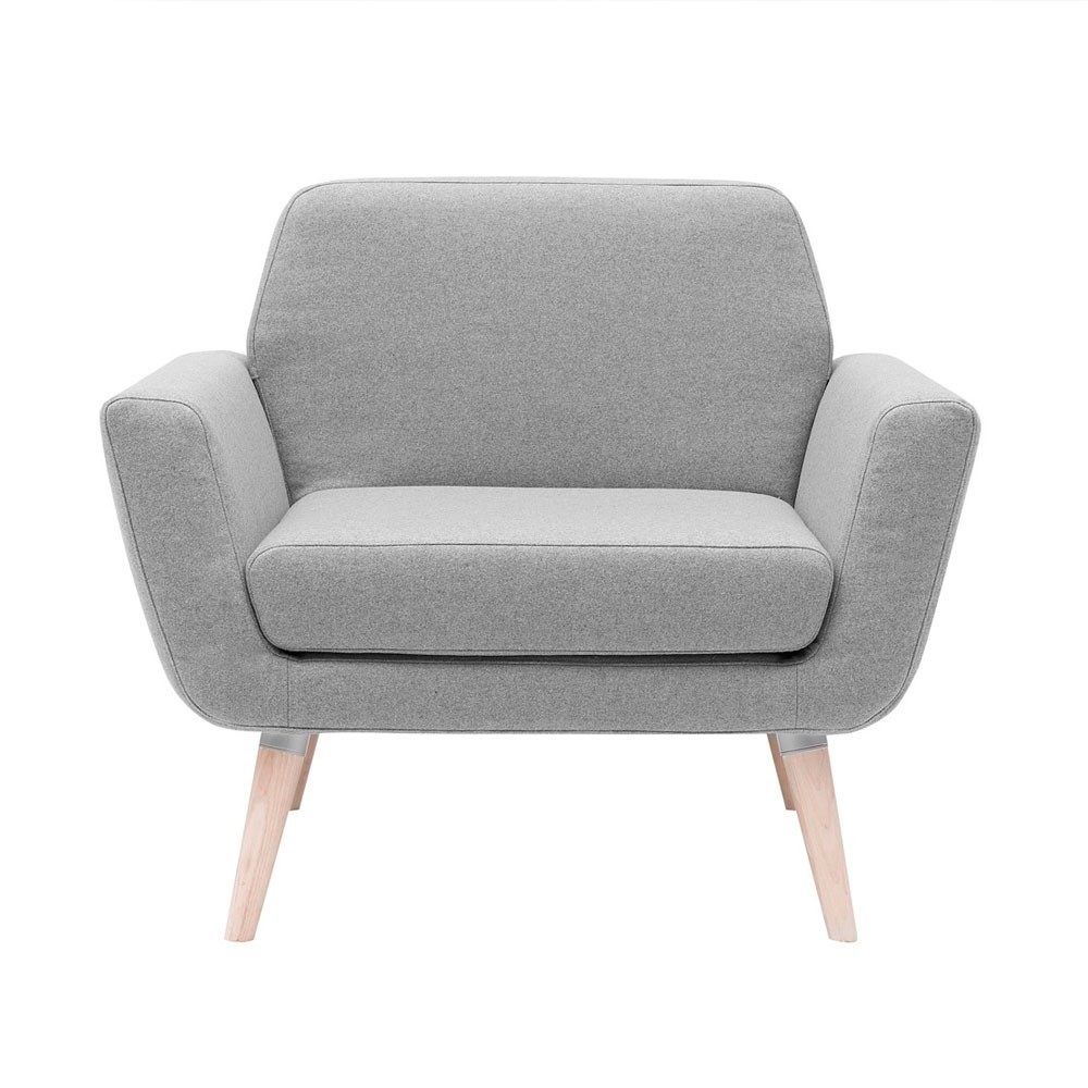 Butaca cómoda y compacta Scope para salón de Softline. Butacas, sillones y sofás.
