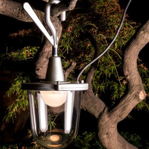 Tolomeo Lampione Outdoor Hook Outdoor Artemide. Tienda online lámparas modernas.