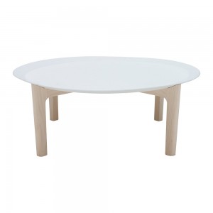Mesa auxiliar Tray de Softline. Mesas auxiliares para salón de diseño nórdico.
