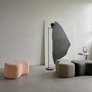 Pouf Unit de diseño nórdico Softline. Poufs modulares para hogar y contract.