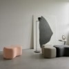 Pouf Unit de diseño nórdico Softline. Poufs modulares para hogar y contract.