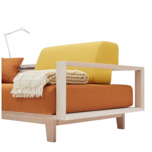Sofá cama de diseño Wood de Softline. Sofá cama para dormitorio o salón.
