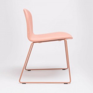 Silla Bob XL trineo de Ondarreta. Sillas modernas.