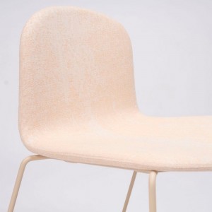 Silla Bob XL trineo de Ondarreta. Sillas modernas.