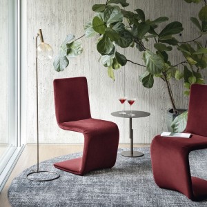 Lámpara pie Sofì Bonaldo. Diseño italiano de iluminación para interior.