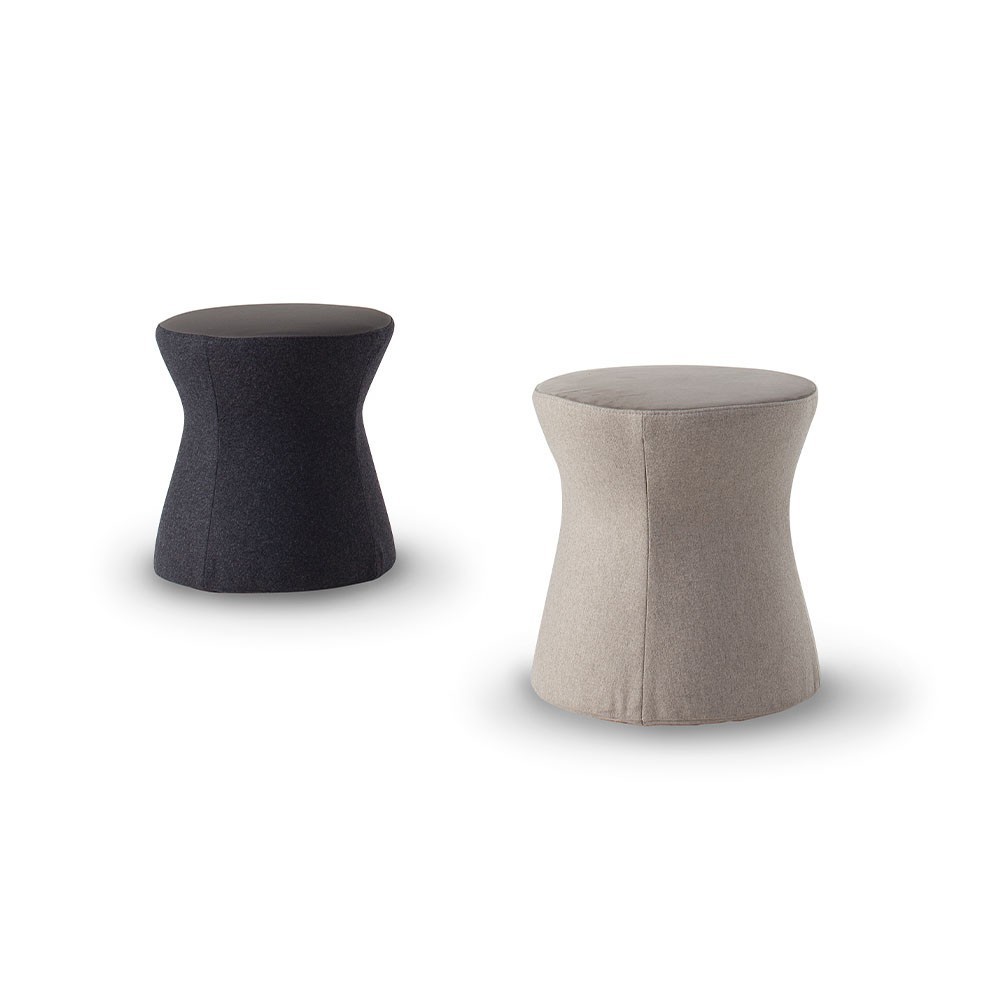 Pouf Clessidra Bonaldo. Mobiliario de diseño de complementos.