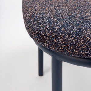 Pouf Lana acero de Ondarreta. Poufs de diseño.