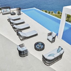 Tumbona Tibidabo de Varaschin.  Muebles de exterior.