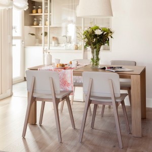 Silla de madera Mikado de Ondarreta. Sillas modernas.