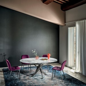 Mesa Barone redonda extensible de Bontempi. Muebles modernos italianos.