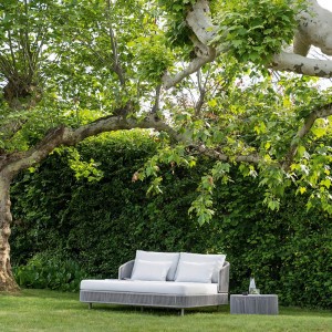Daybed Tibidabo de Varaschin. Muebles de exterior de diseño contemporáneo.