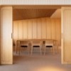 Mesa de madera Silu de Ondarreta. Mobiliario de diseño