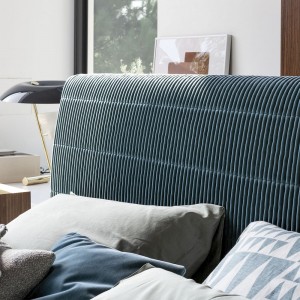 Cama Bloom de Bonaldo. Mobiliario de diseños ideales para dormitorios