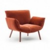 Sillón Pil tapizado de Bonaldo. Mobiliario de muebles de diseño italiano.