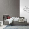 Cama Doble Campo de Bonaldo. Mobiliario de diseño para el dormitorio.