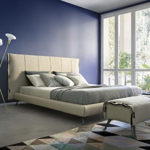 Cama Doble Cuff alto de Bonaldo. Mobiliario de diseño para dormitorios.