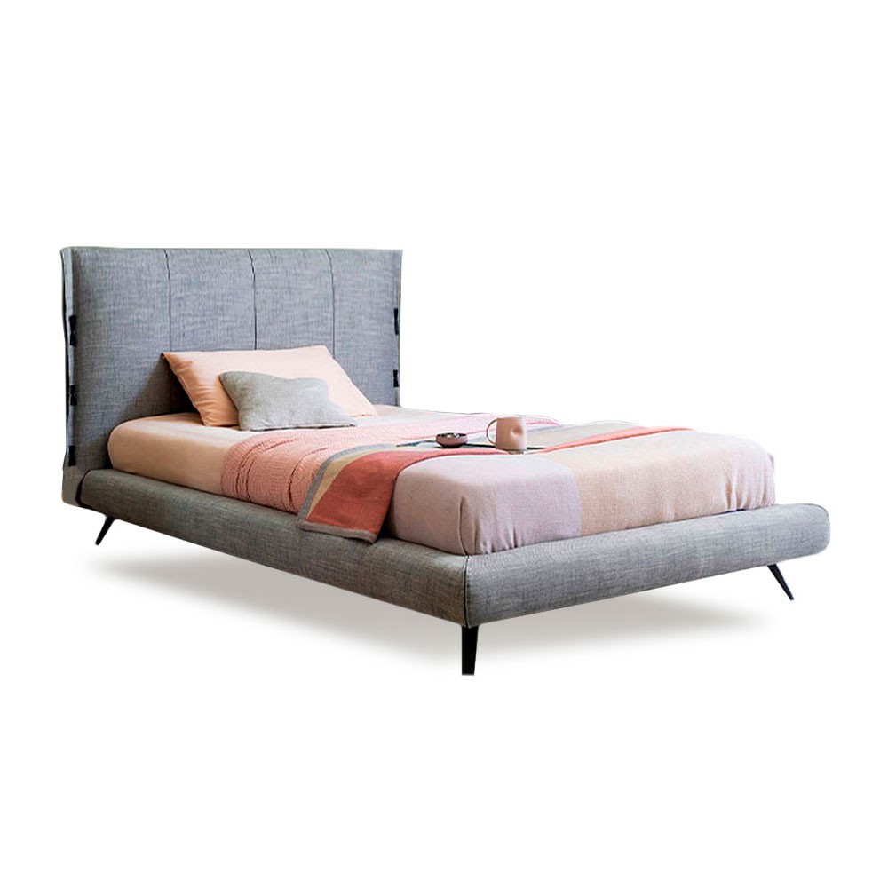 Cama Cuff de Bonaldo. Mobiliario de diseño italiano para dormitorios.