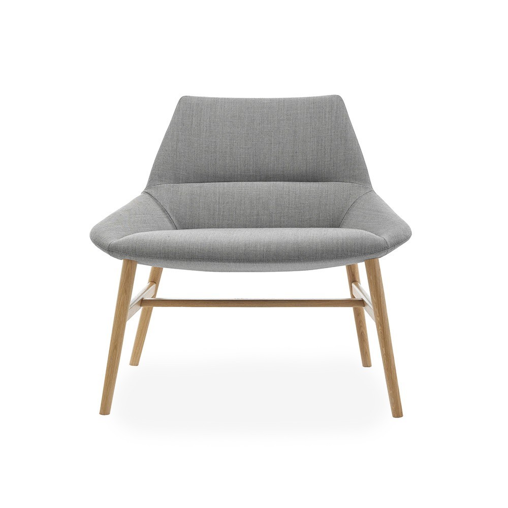 Butaca Dunas XL madera Inclass. Diseño elegante tapizado ideal para salón.