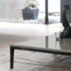 Mesita Poggio cuadrada de Alivar. Muebles modernos italianos. Mesas de diseño exclusivo.