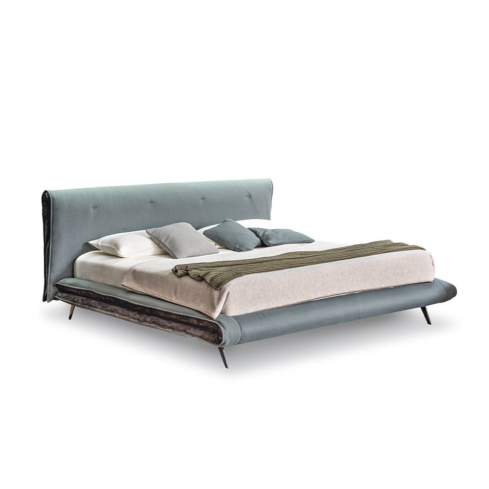 Cama Saddle de Bonaldo. Mobiliario de diseño de camas matrimoniales.