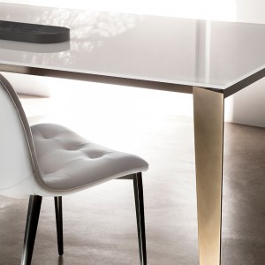 Mesa Cruz Extensible Melamina de Bontempi. Muebles modernos italianos. Mesas modernas.