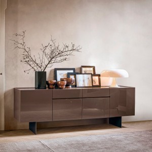 Aparador Kubit de Alivar. Muebles modernos italianos. Muebles elegantes de diseño italiano.