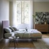 Cama Doble Thin de Bonaldo. Mobiliario de diseño de camas Matrimoniales.