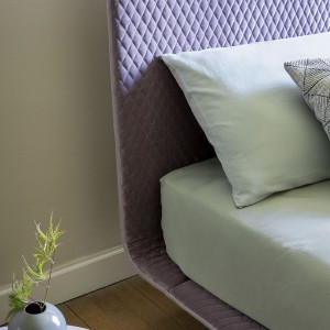 Cama Doble Thin de Bonaldo. Mobiliario de diseño de camas Matrimoniales.