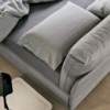 Cama Oasi de Alivar. Muebles modernos italianos. Mobiliario de diseño elegante.