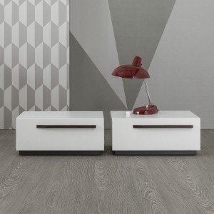 Mesita To Be de Bonaldo. Mobiliario de diseño para mesas de noche.