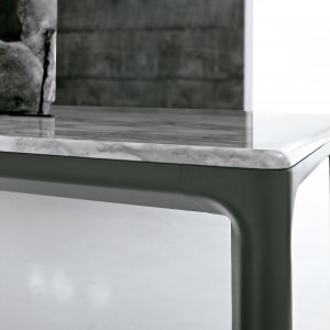 Mesa Board de Alivar. Muebles modernos italianos. Mobiliario de diseño.