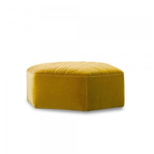 Pouf Panorama de Bonaldo. Moderno diseño de amplio mueble acolchado.