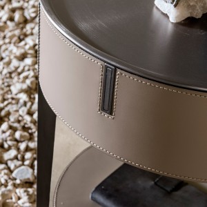 Mesita de noche Round de Alivar. Muebles modernos italianos. Muebles elegantes de diseño italiano.