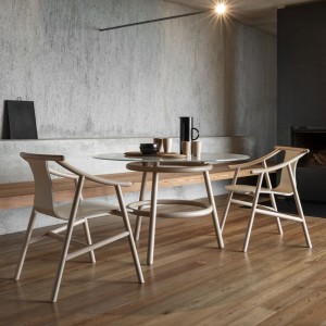 Mesa Magistretti 03 02 de GTV Thonet Vienna. Mesas de comedor redonda.