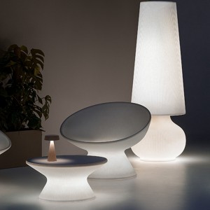 Sillón Fade Relax con luz para exteriores del catalogo Plust Collection.